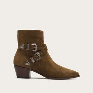 FRYE Women's Ellen Buckle Short Western Booties. Size 6.5. Color Tan.